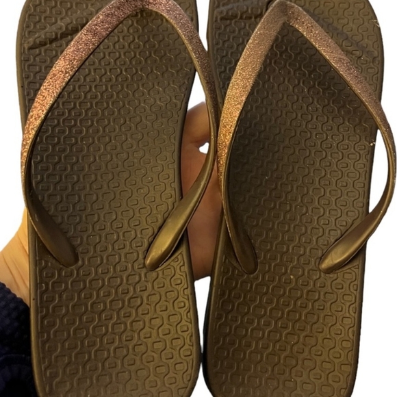 Brown Flip Flops - Picture 1 of 3